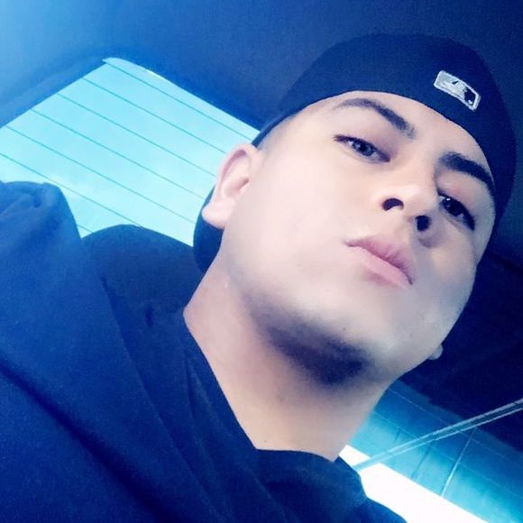 Meet your Posher, Javier - Picture 1 of 1